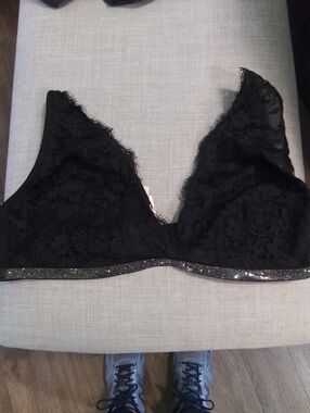 Victorias Secret Dream Angels Black Lace Bralette with Sparkle Trim